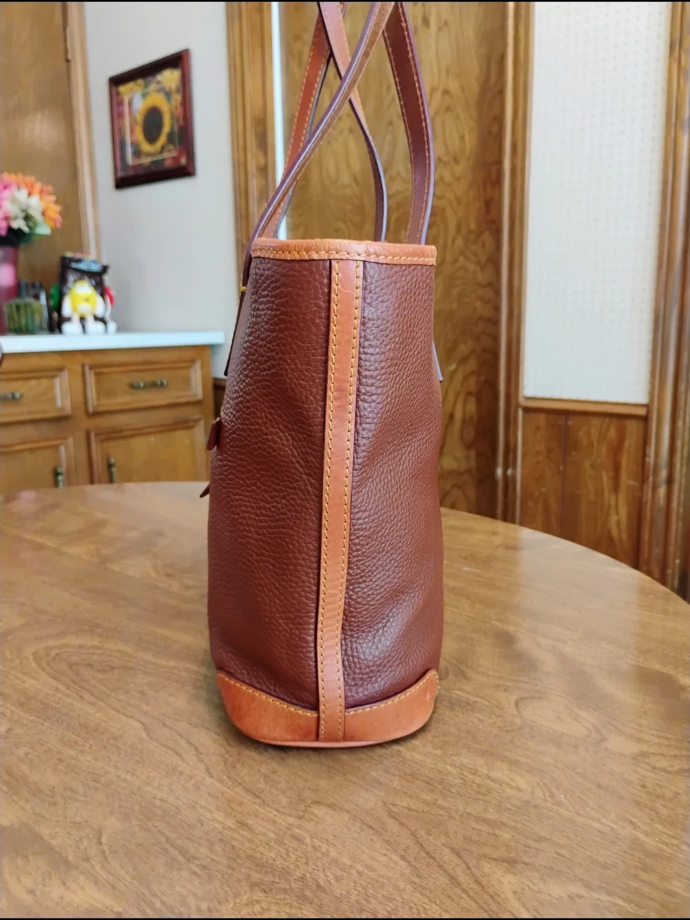 Dooney & Bourke 